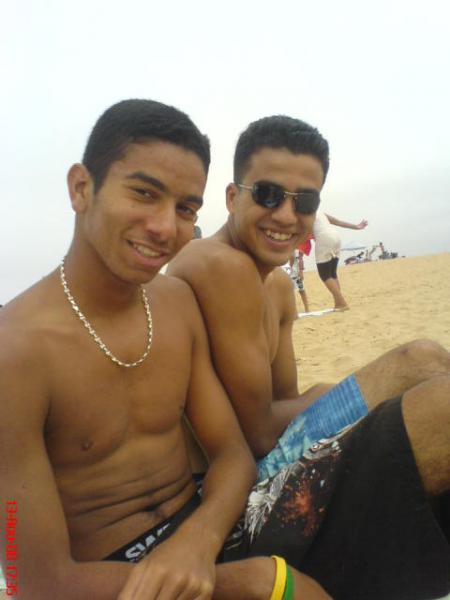 c mes cousins yassine and amine